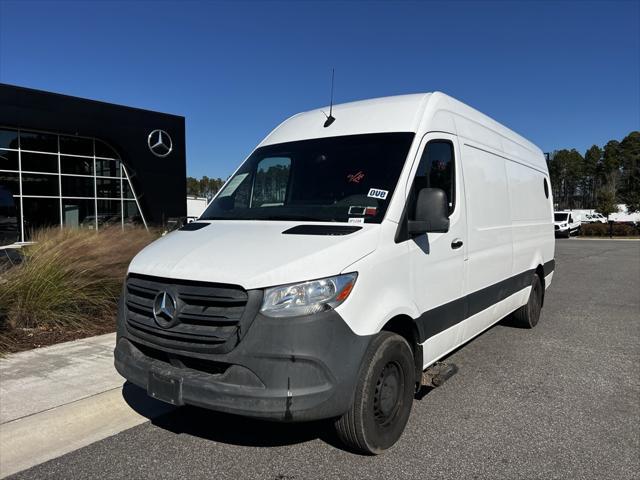 used 2020 Mercedes-Benz Sprinter 2500 car, priced at $35,996