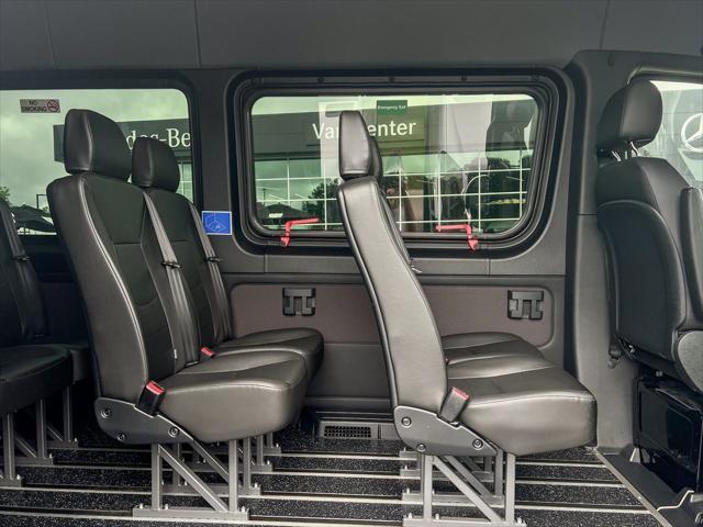 new 2024 Mercedes-Benz Sprinter 3500 car, priced at $122,717