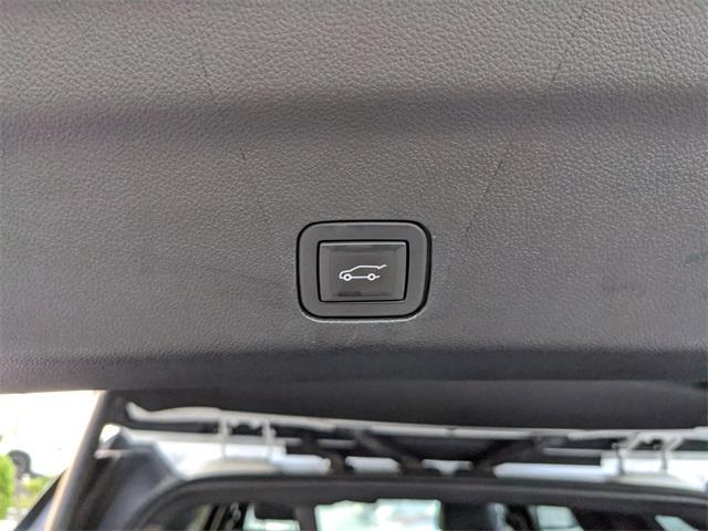 used 2021 GMC Yukon car, priced at $43,777