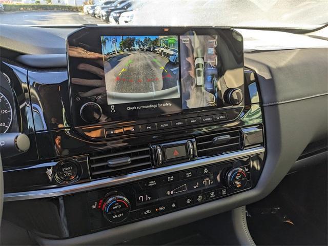 new 2025 Nissan Pathfinder car, priced at $34,587