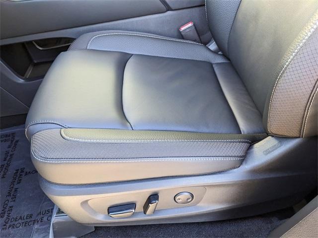 new 2025 Nissan Pathfinder car, priced at $34,587