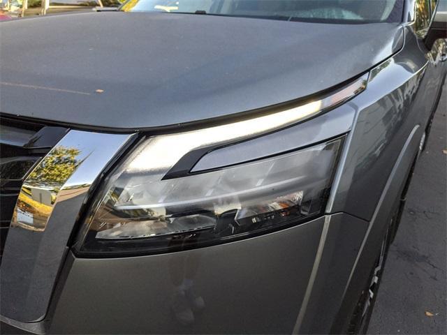 new 2025 Nissan Pathfinder car, priced at $42,835