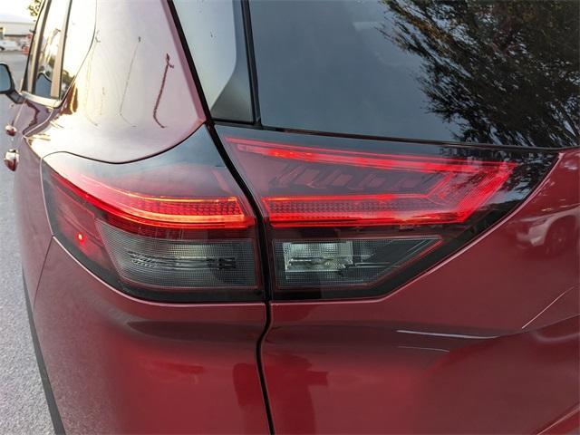 used 2023 Nissan Rogue car, priced at $19,777