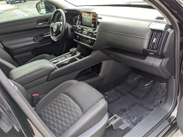 used 2022 Nissan Pathfinder car, priced at $30,000