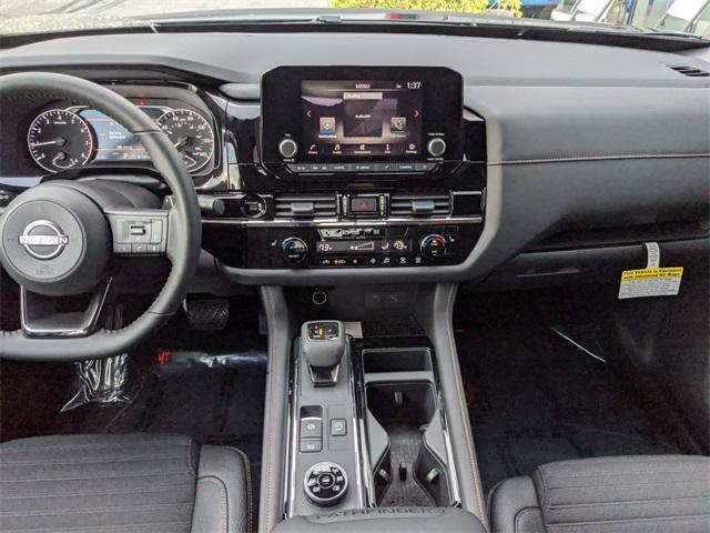 new 2025 Nissan Pathfinder car, priced at $36,026