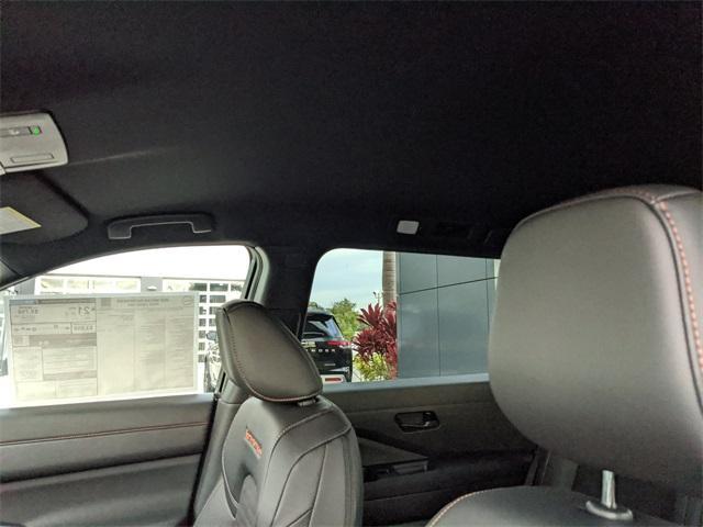 new 2025 Nissan Pathfinder car, priced at $36,026