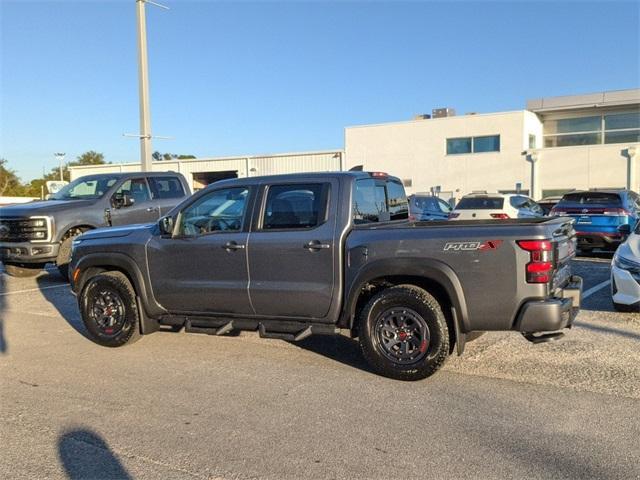 new 2025 Nissan Frontier car