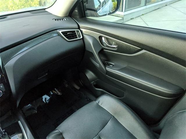 used 2015 Nissan Rogue car, priced at $14,000