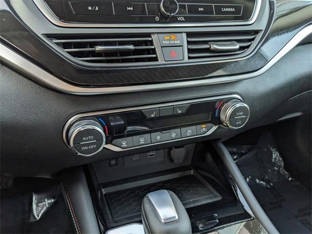 new 2025 Nissan Altima car, priced at $30,967