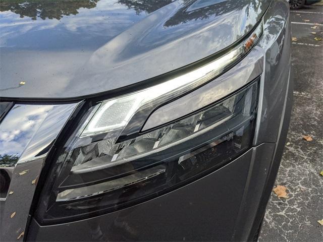 new 2025 Nissan Pathfinder car, priced at $42,895