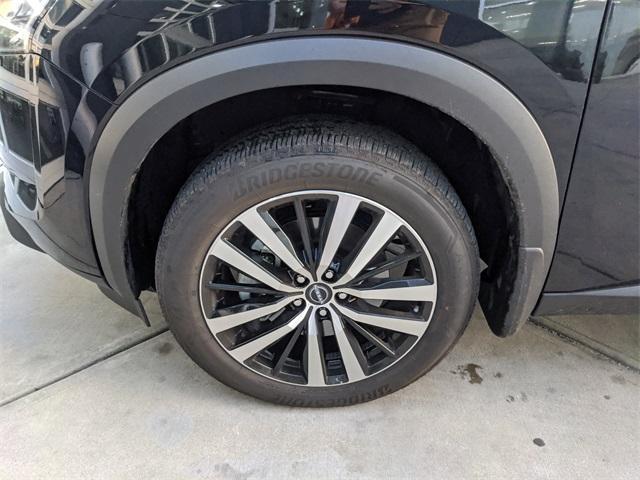 new 2025 Nissan Pathfinder car, priced at $41,350