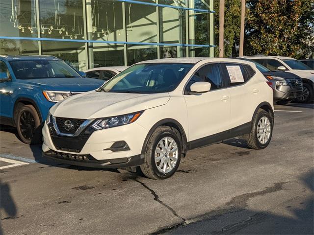 used 2022 Nissan Rogue Sport car, priced at $18,000
