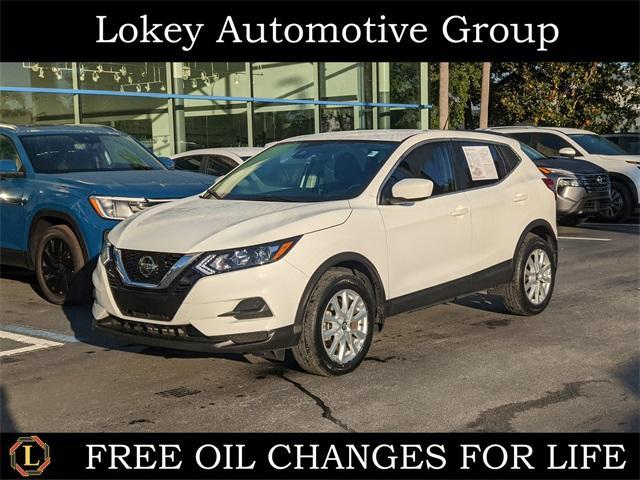 used 2022 Nissan Rogue Sport car, priced at $18,000