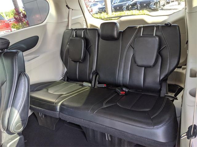 used 2023 Chrysler Pacifica car, priced at $23,177