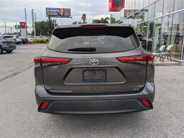 used 2021 Toyota Highlander car, priced at $25,277