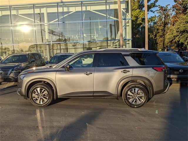 new 2025 Nissan Pathfinder car, priced at $35,185