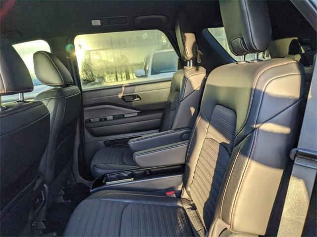 used 2025 Nissan Pathfinder car, priced at $39,777