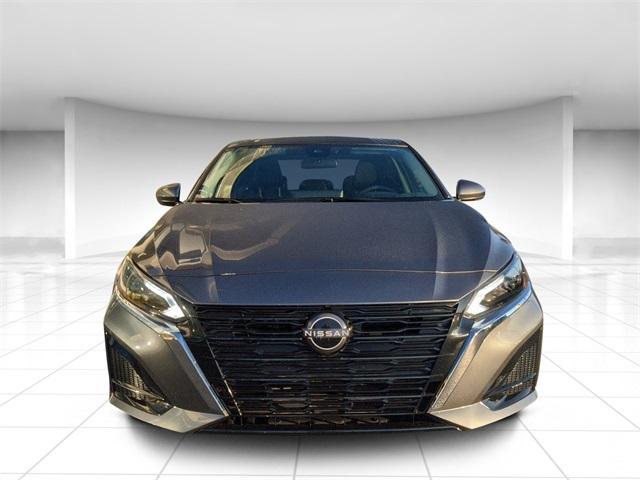 new 2025 Nissan Altima car, priced at $32,685