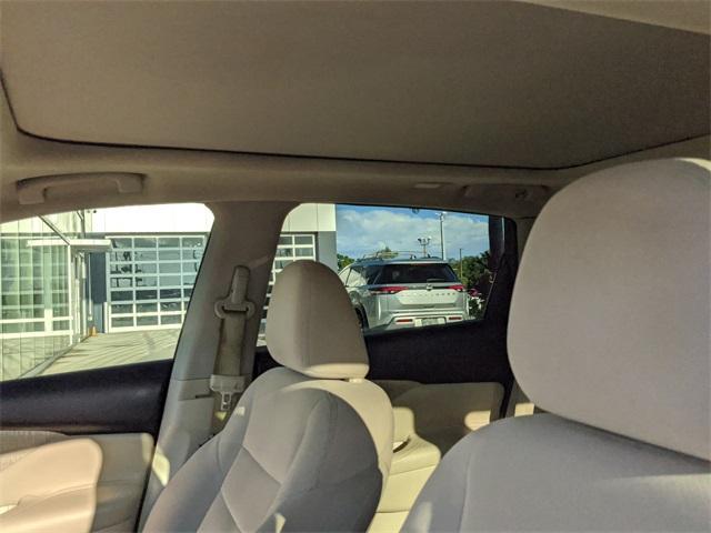 used 2019 Nissan Murano car, priced at $15,000