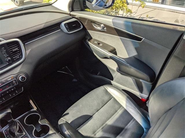 used 2019 Kia Sorento car, priced at $16,177