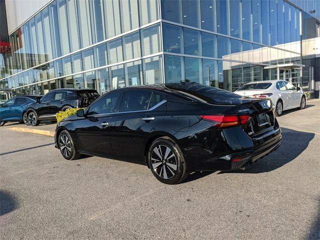 used 2022 Nissan Altima car, priced at $21,877