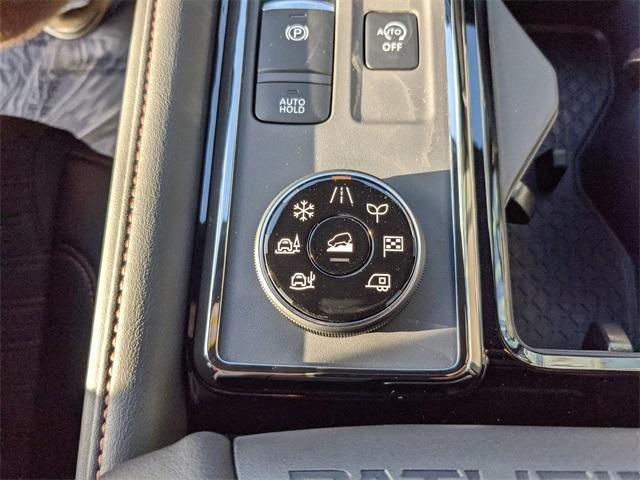 new 2025 Nissan Pathfinder car, priced at $42,110