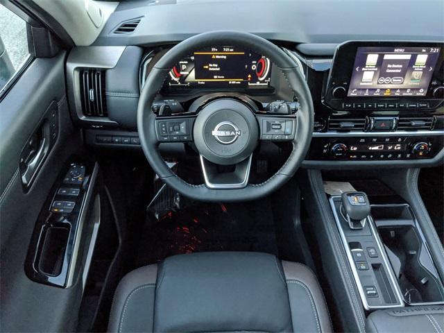 new 2025 Nissan Pathfinder car, priced at $44,215
