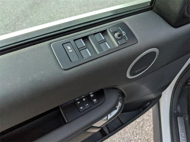 used 2024 Land Rover Discovery car, priced at $36,477