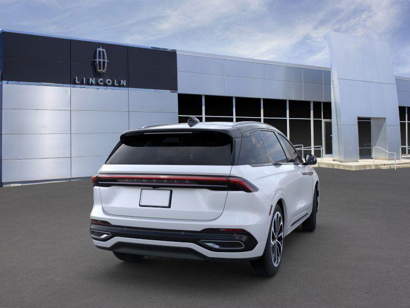 new 2025 Lincoln Nautilus car, priced at $61,455