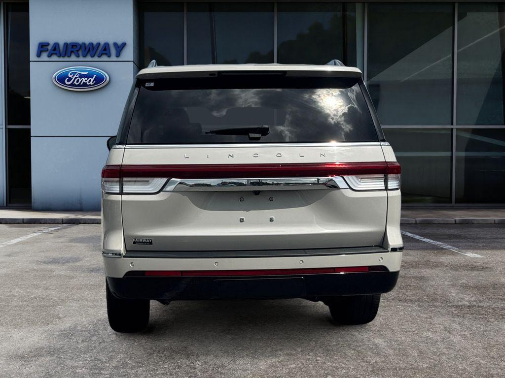 used 2022 Lincoln Navigator L car, priced at $62,497