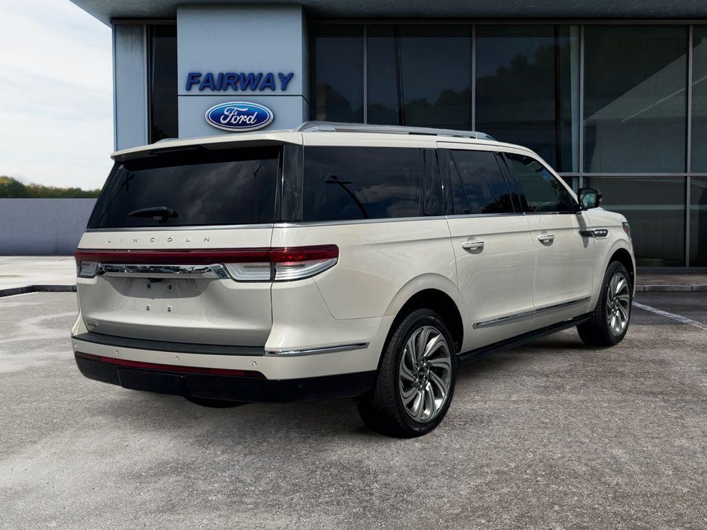 used 2022 Lincoln Navigator L car, priced at $62,497