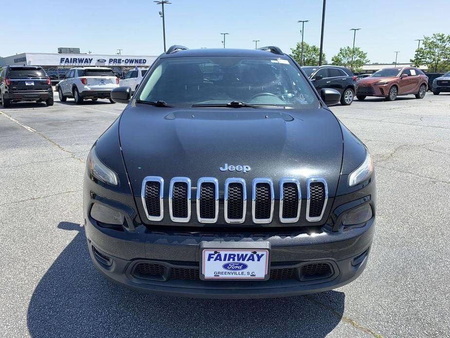 used 2016 Jeep Cherokee car, priced at $8,997