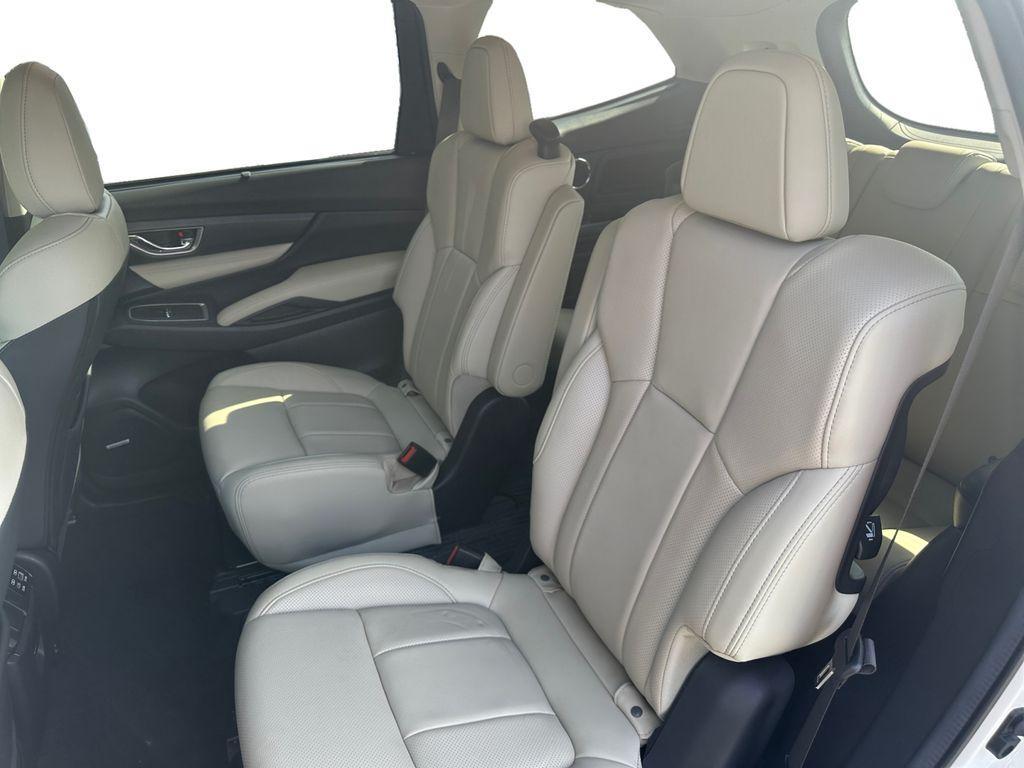 used 2024 Subaru Ascent car, priced at $40,497