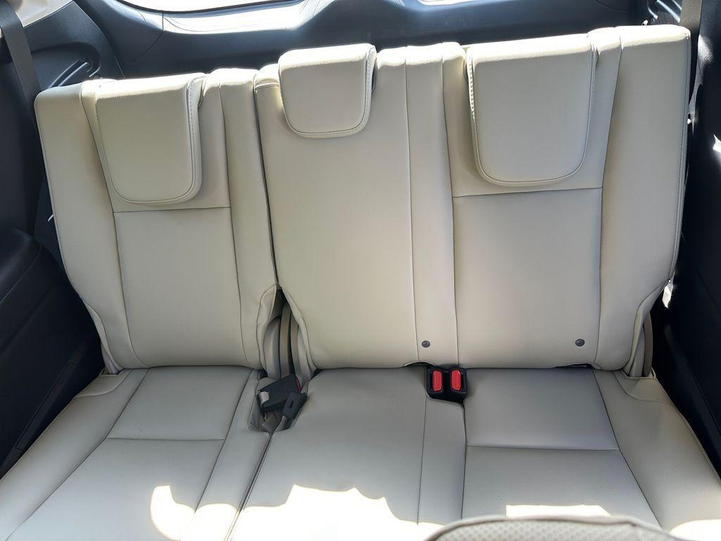 used 2024 Subaru Ascent car, priced at $40,497