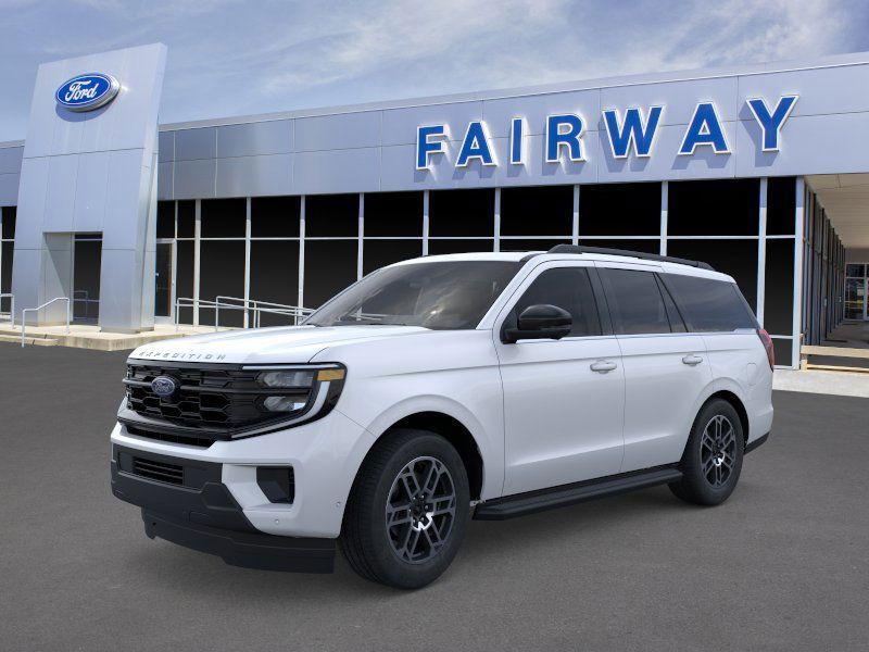 new 2025 Ford Expedition car, priced at $68,210