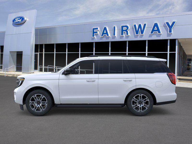 new 2025 Ford Expedition car, priced at $68,210