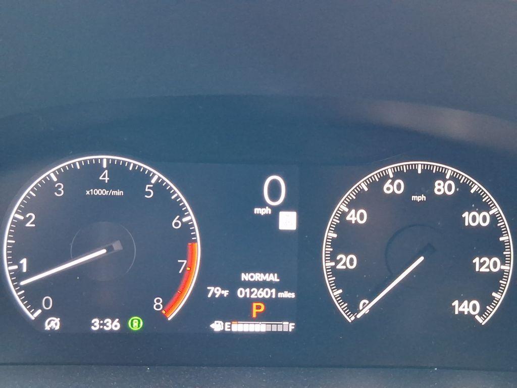 used 2025 Honda Pilot car, priced at $38,999