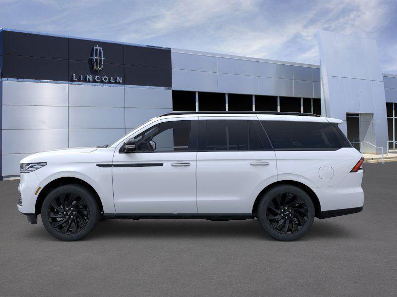 new 2025 Lincoln Navigator car, priced at $107,840
