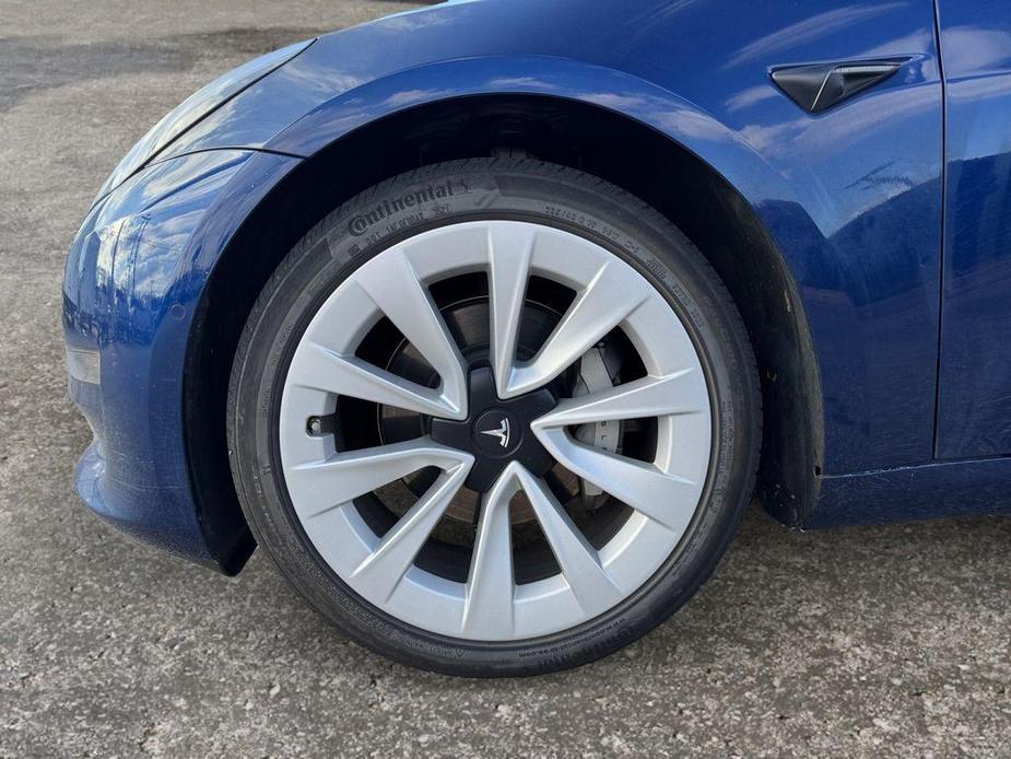 used 2022 Tesla Model 3 car, priced at $26,897