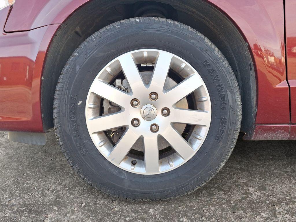 used 2016 Chrysler Town & Country car