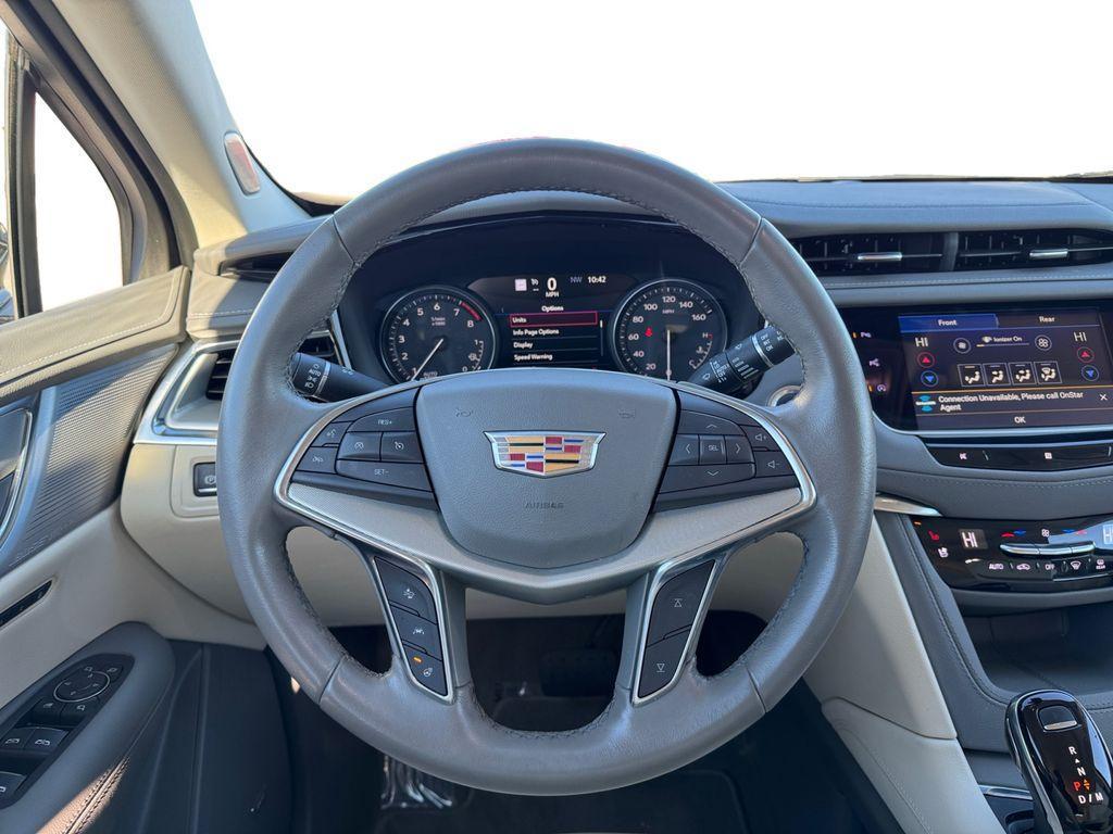 used 2021 Cadillac XT5 car, priced at $29,797