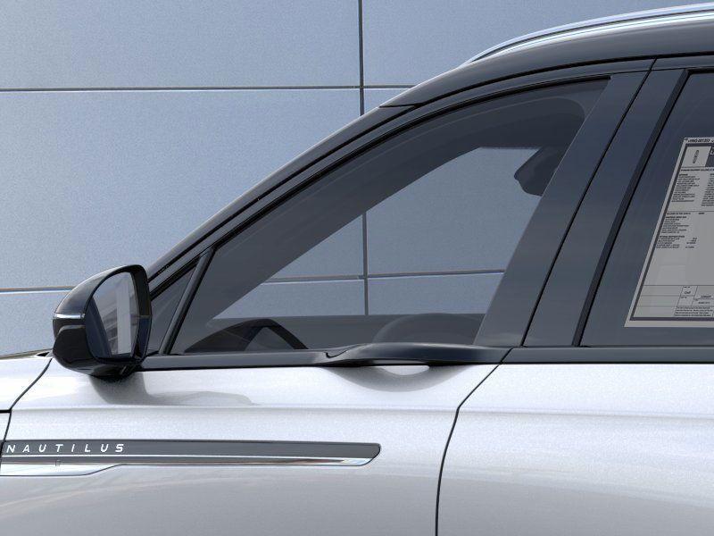 new 2025 Lincoln Nautilus car, priced at $59,999