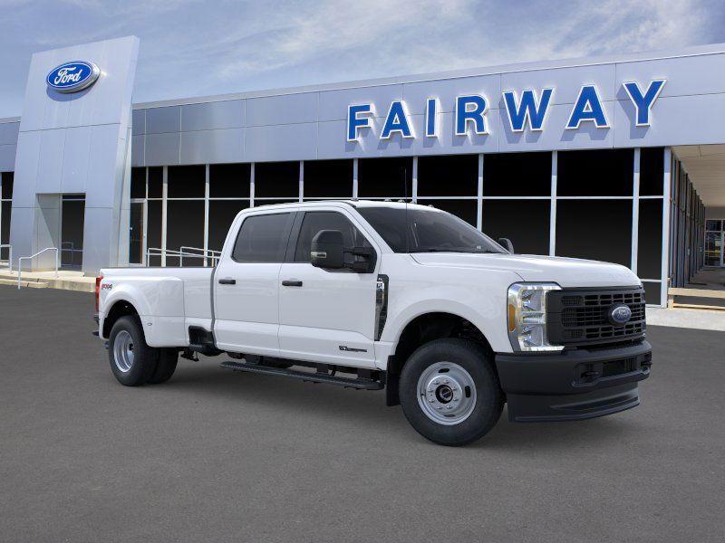 new 2025 Ford F-350 car, priced at $71,845