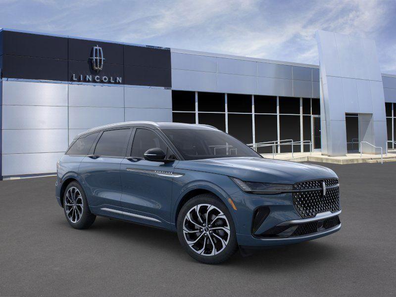 new 2024 Lincoln Nautilus car, priced at $61,900