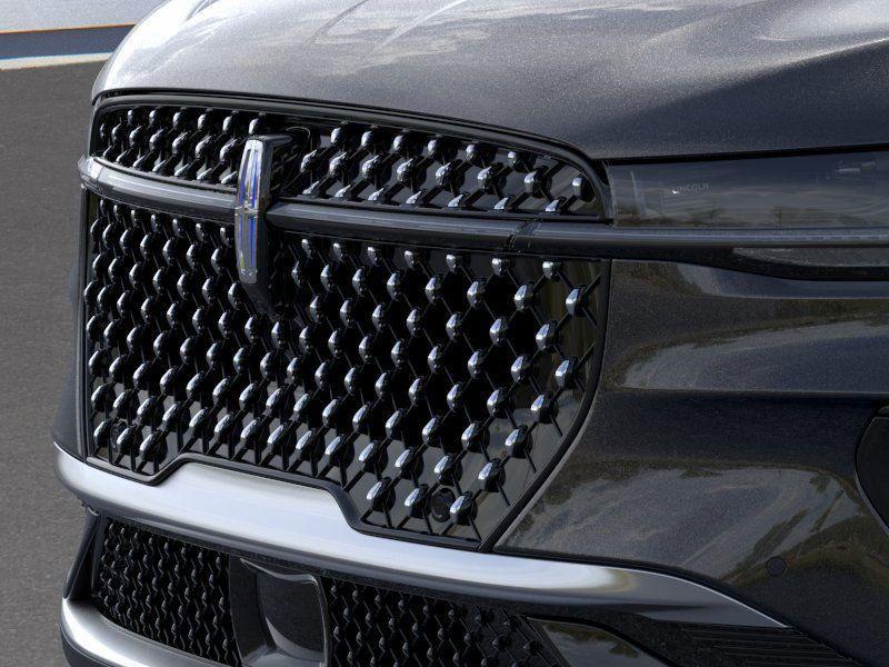 new 2025 Lincoln Nautilus car, priced at $60,520