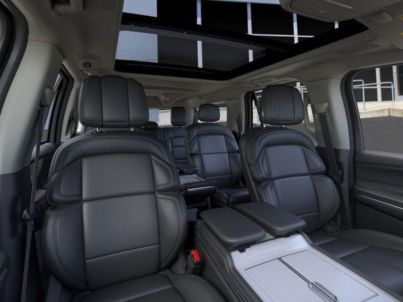 new 2025 Lincoln Navigator L car, priced at $108,680