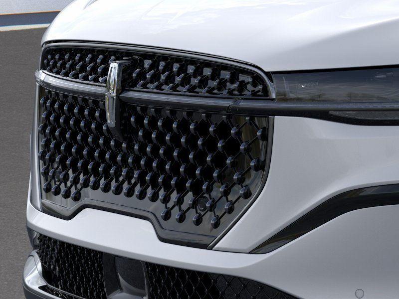 new 2025 Lincoln Nautilus car, priced at $60,520