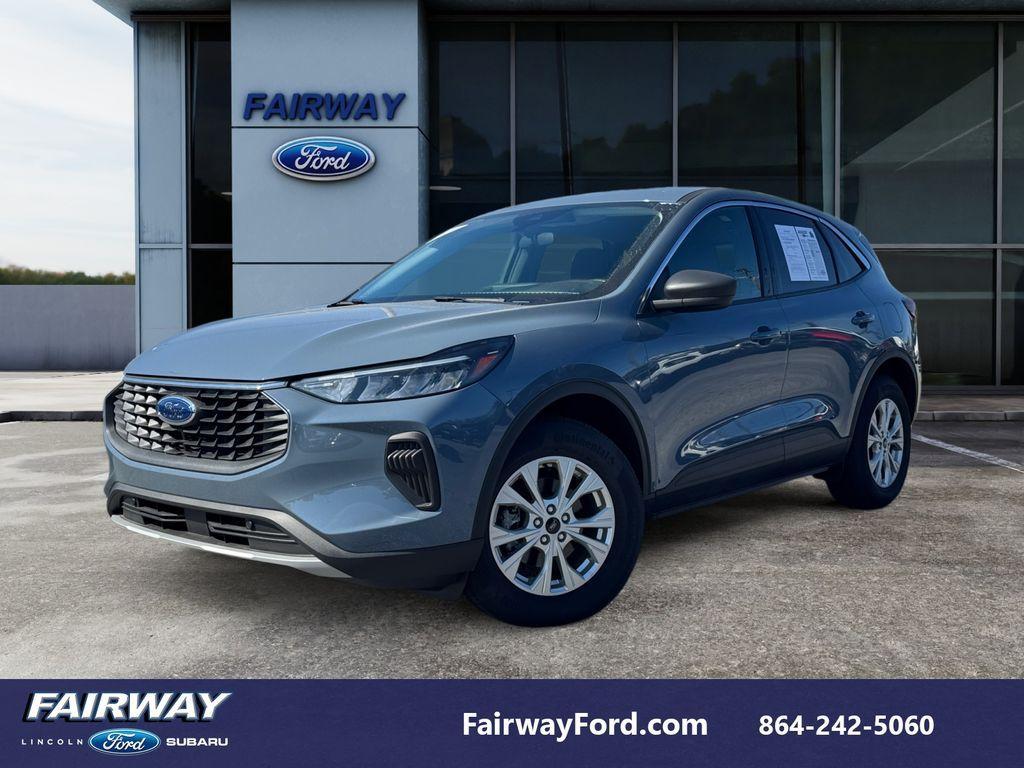 used 2024 Ford Escape car, priced at $25,497