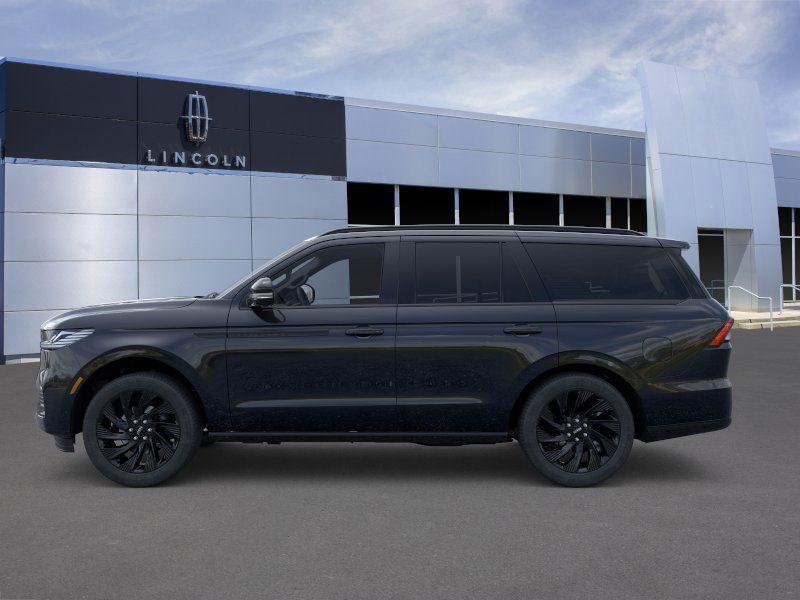 new 2025 Lincoln Navigator car, priced at $106,190