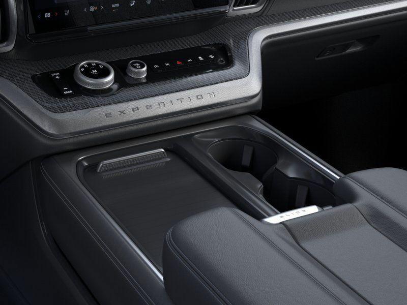 new 2025 Ford Expedition car, priced at $79,995